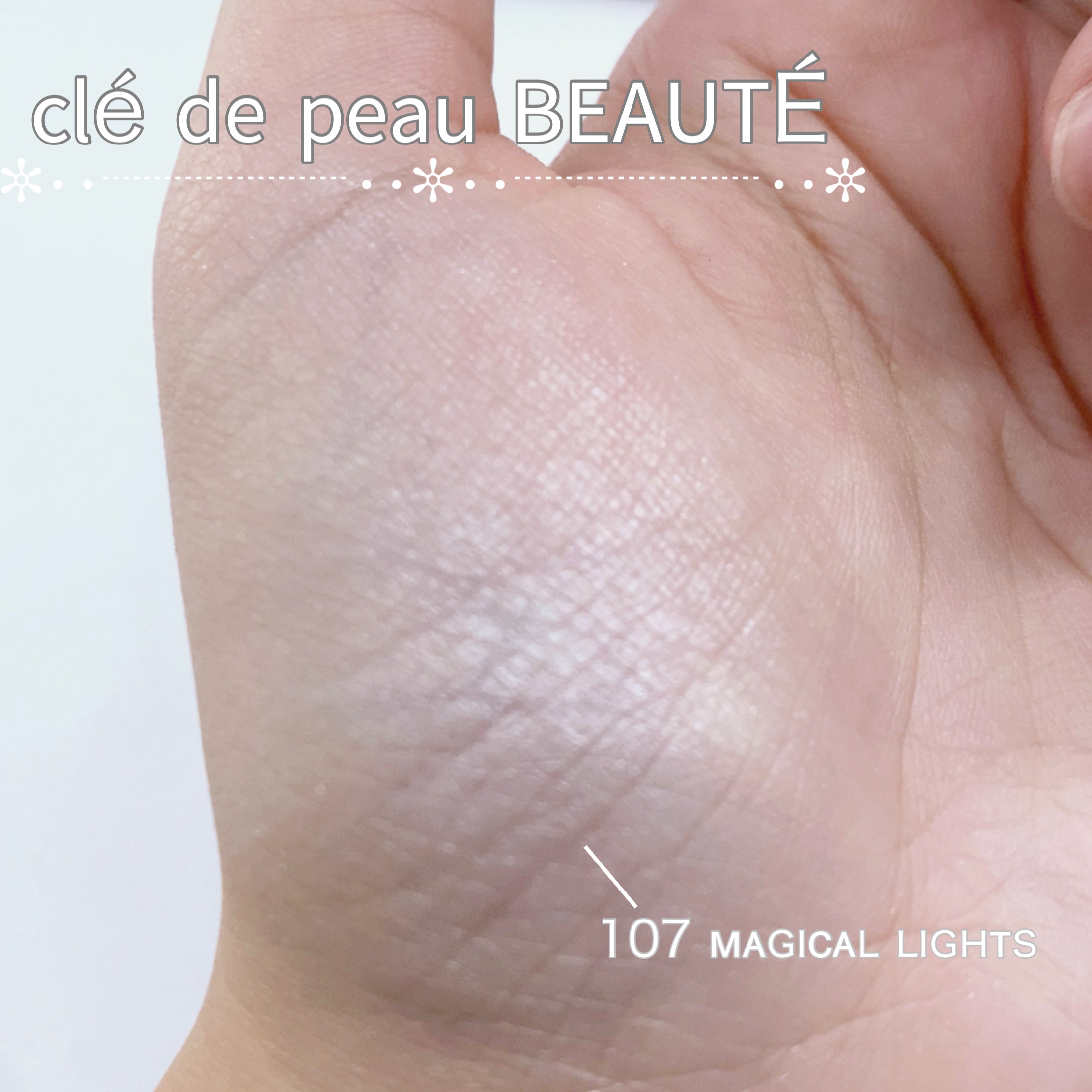 ル・レオスールデクラ  107 Magical Lights（ホリデーコレクション2024）/クレ・ド・ポー ボーテ/パウダーハイライトを使ったクチコミ（1枚目）