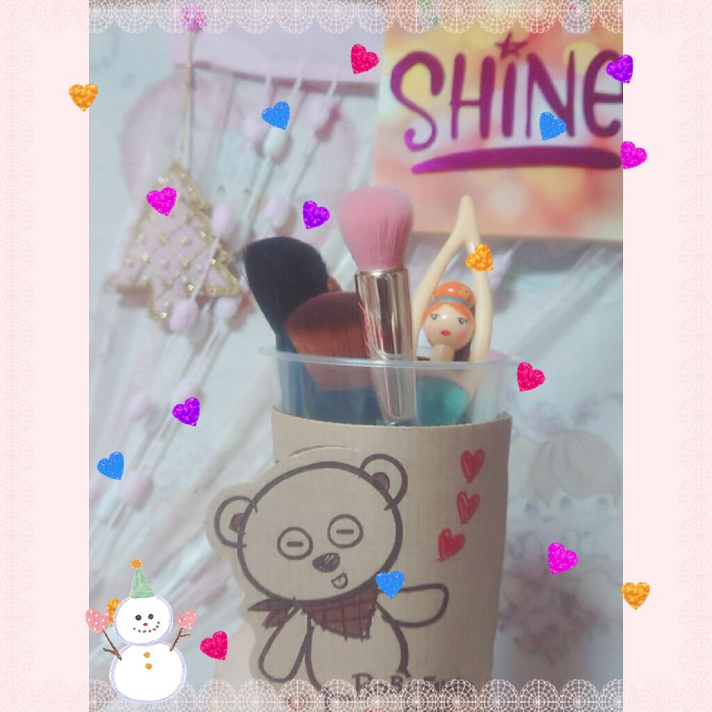 ダイヤモンドライト ハイライター ブラシ/Too Faced/メイクブラシを使ったクチコミ(1枚目)