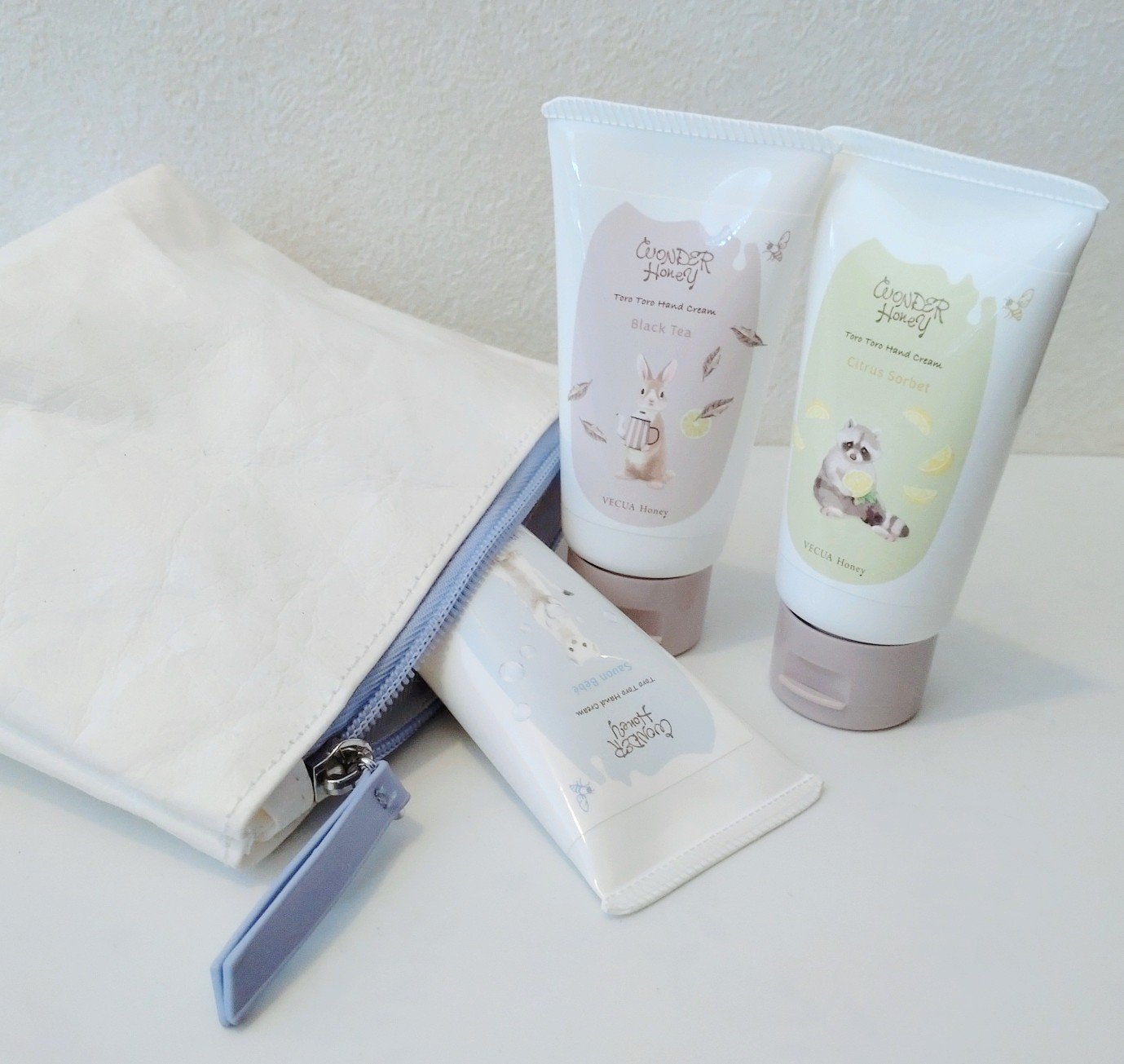 ワンダーハニー とろとろハンドクリーム サボンべべ/VECUA Honey/ハンドクリームを使ったクチコミ(4枚目)