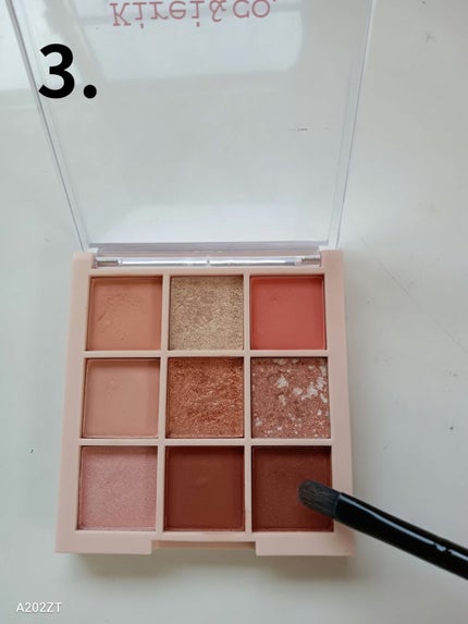 ぴーち on LIPS 「毎日メイク紹介!!私はKirei&coの04コーラルピンクのア..」(5枚目)