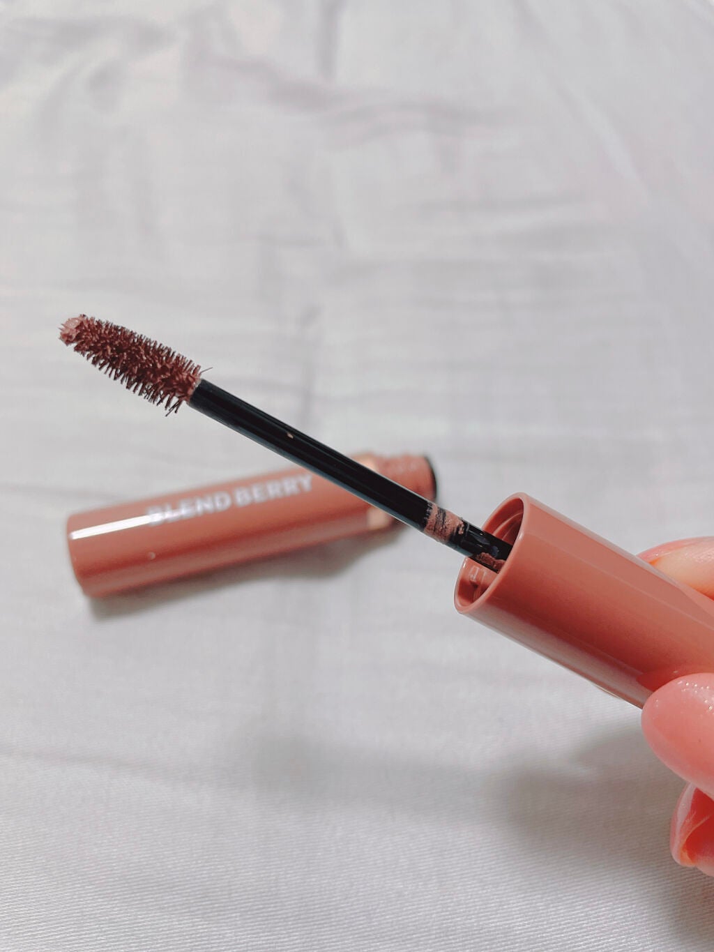 ニュアンスオン3Dアイブロウマスカラ/BLEND BERRY/眉マスカラを使ったクチコミ(3枚目)