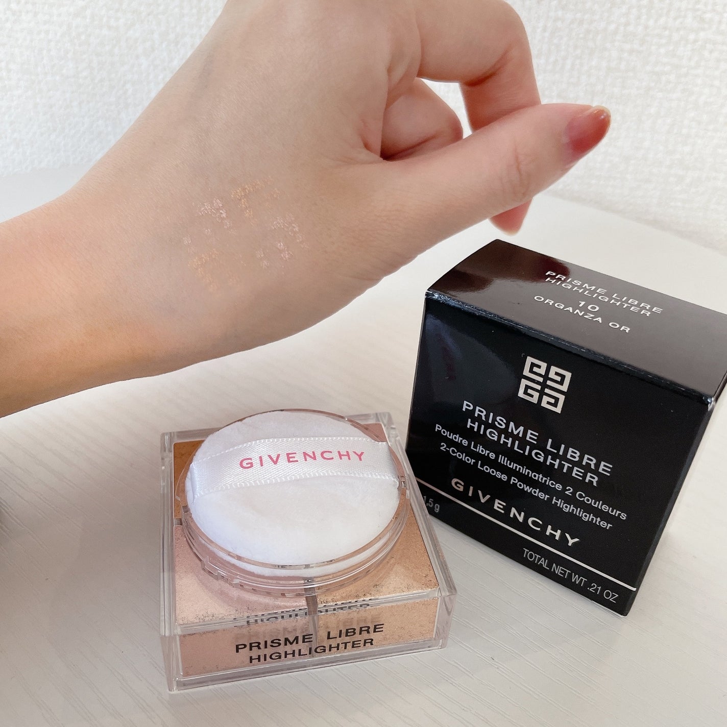 プリズム・リーブル・ハイライター/GIVENCHY/パウダーハイライトを使ったクチコミ(2枚目)