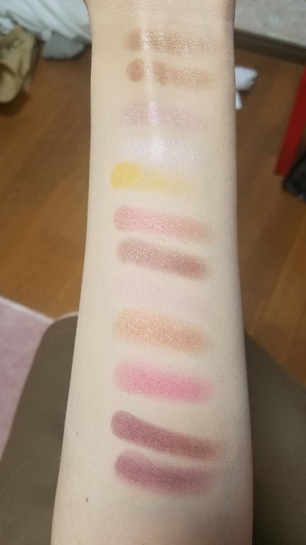 ピカシュウ アイ パレット‐サンダーショック/shu uemura/アイシャドウパレットを使ったクチコミ(2枚目)