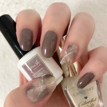 カラフルネイルズ/キャンメイク/マニキュアを使ったクチコミ(1枚目)
