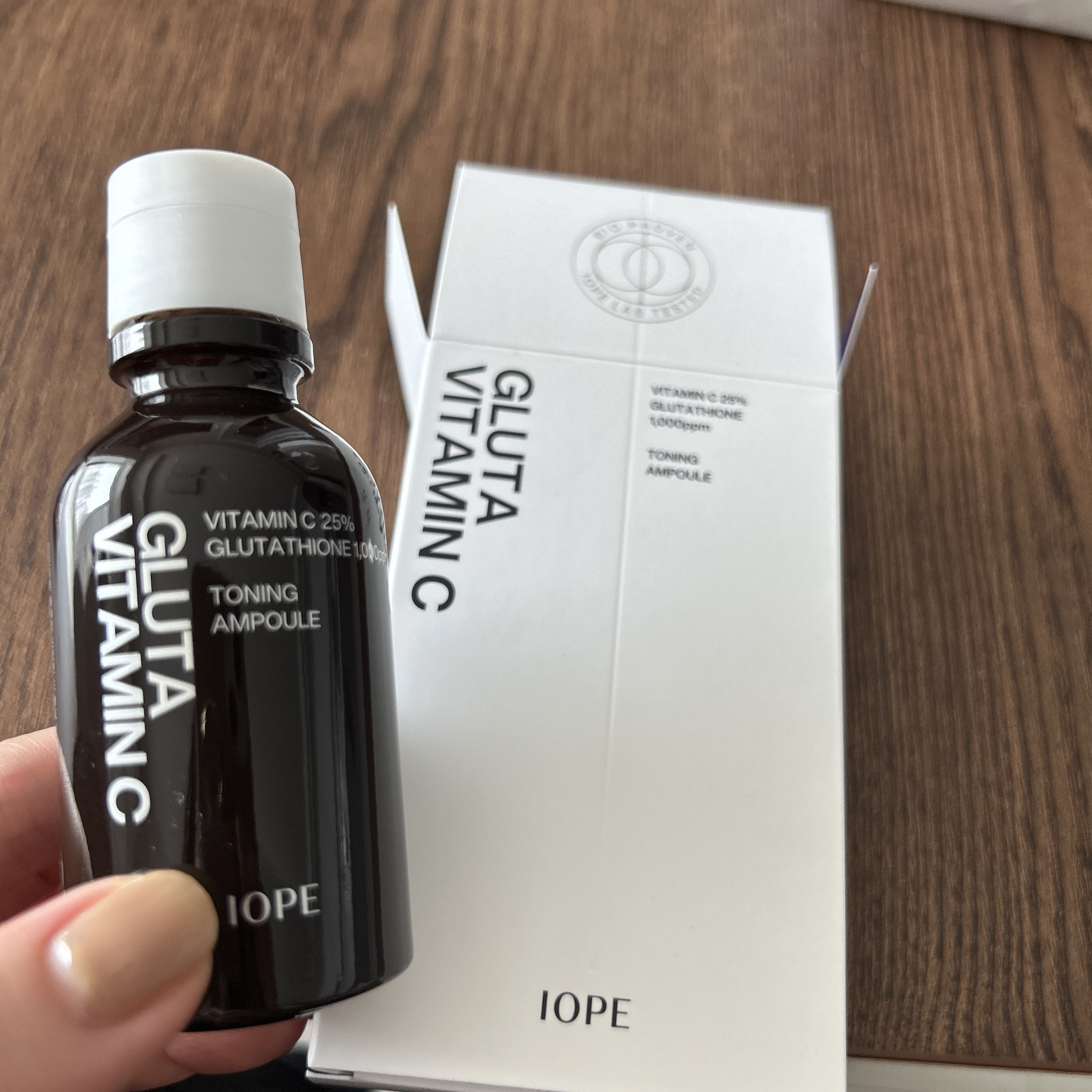グルタ ビタミンC トーニング アンプル/IOPE/美容液を使ったクチコミ（2枚目）