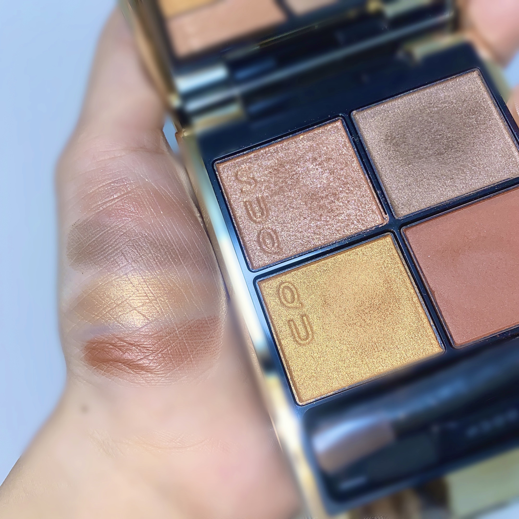 シグニチャー カラー アイズ/SUQQU/アイシャドウパレットを使ったクチコミ（2枚目）