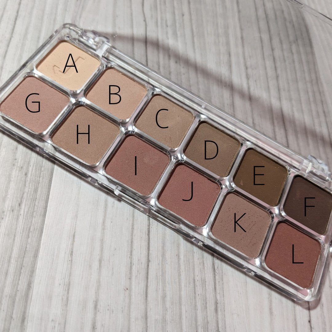 *RINa on LIPS 「【SHEIN/JADED】ブルベが秋冬に合うカラーのアイシャド..」(2枚目)