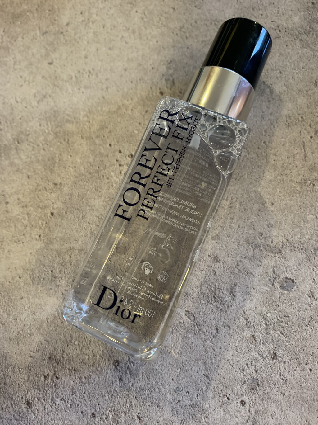 ディオールスキン フォーエヴァー メイクアップ フィックス ミスト/Dior/化粧下地を使ったクチコミ（2枚目）