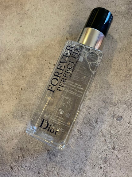 ディオールスキン フォーエヴァー メイクアップ フィックス ミスト/Dior/化粧下地を使ったクチコミ(2枚目)