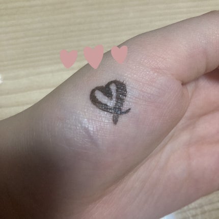 スキルレスライナー/LUMIURGLAS/リキッドアイライナーを使ったクチコミ(2枚目)