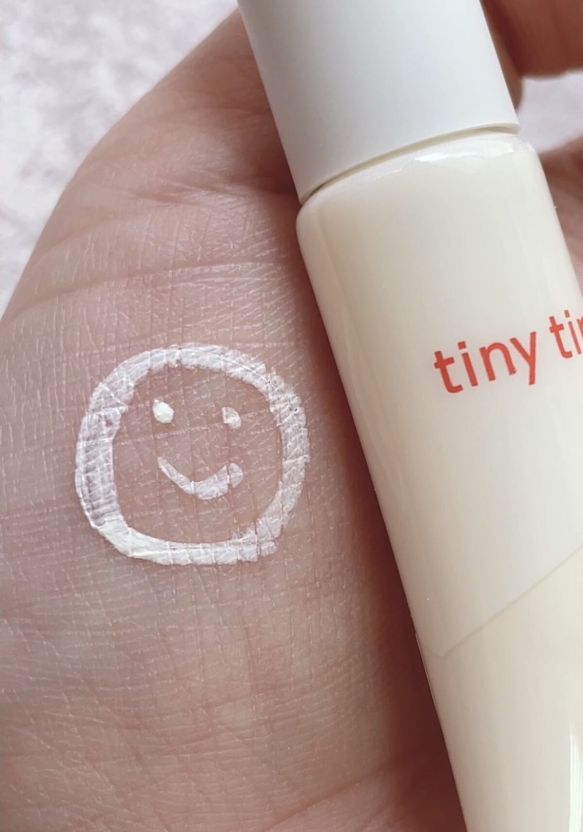 カラーアイライナー/tiny tiny/リキッドアイライナーを使ったクチコミ（3枚目）