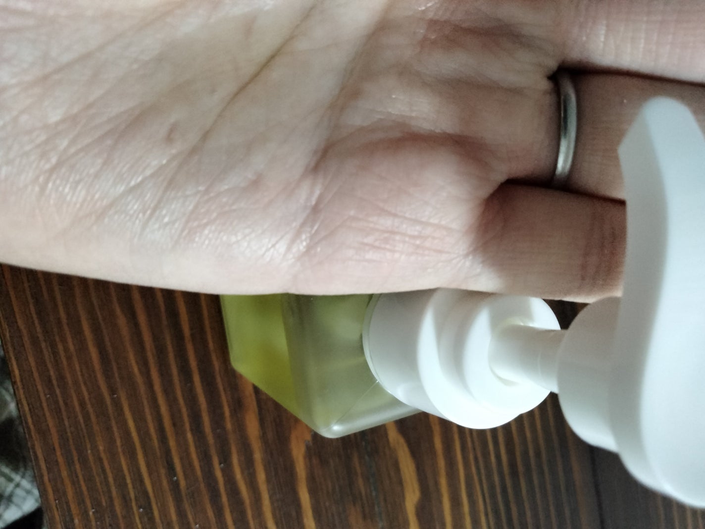 クレンジングオイルーC/ヒューマニズム/オイルクレンジングを使ったクチコミ(2枚目)