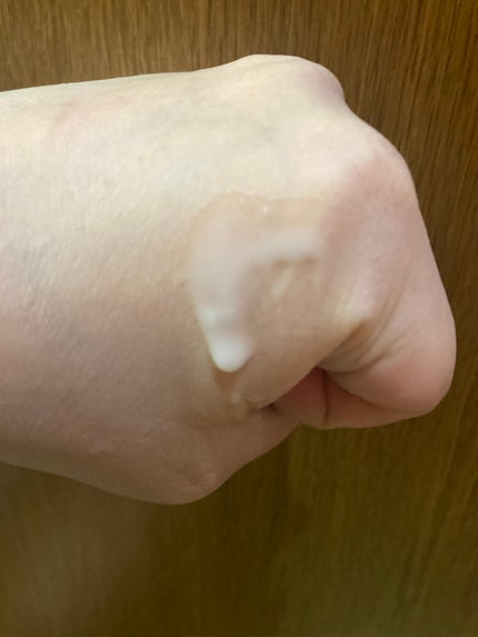 スペシャルジェルクリームA (ホワイト)(医薬部外品)/アクアレーベル/オールインワン化粧品を使ったクチコミ(4枚目)