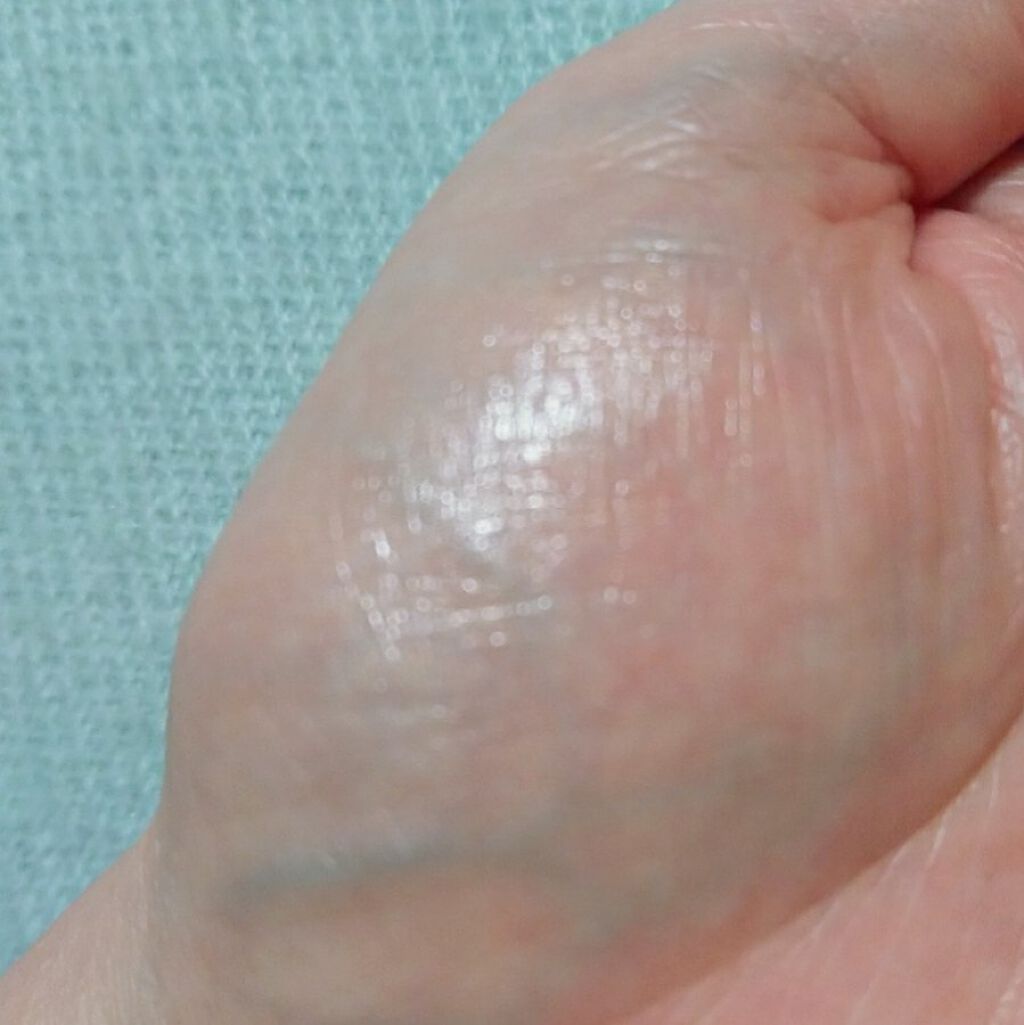 リップケア　ブラー LB02 パールホリック（限定カラー）/excel/リップクリームを使ったクチコミ（3枚目）