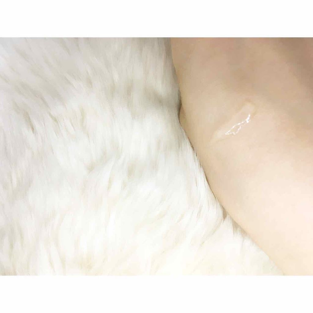 ハニーリップ トリートメント/SKINFOOD/リップケアを使ったクチコミ（2枚目）