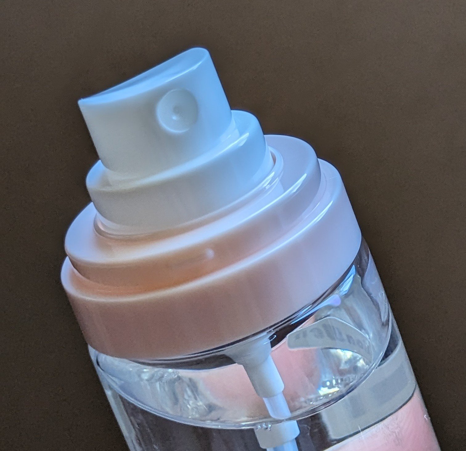 メイクアップ キープ ミスト/LionWell（ライオンウェル）/フィックスミストを使ったクチコミ（2枚目）