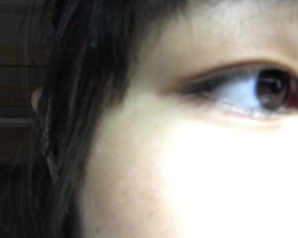 sparkle_cosme_hg1k on LIPS 「皮膜式を塗ってからテープを伸ばして貼っています。左はうまくいく..」(5枚目)