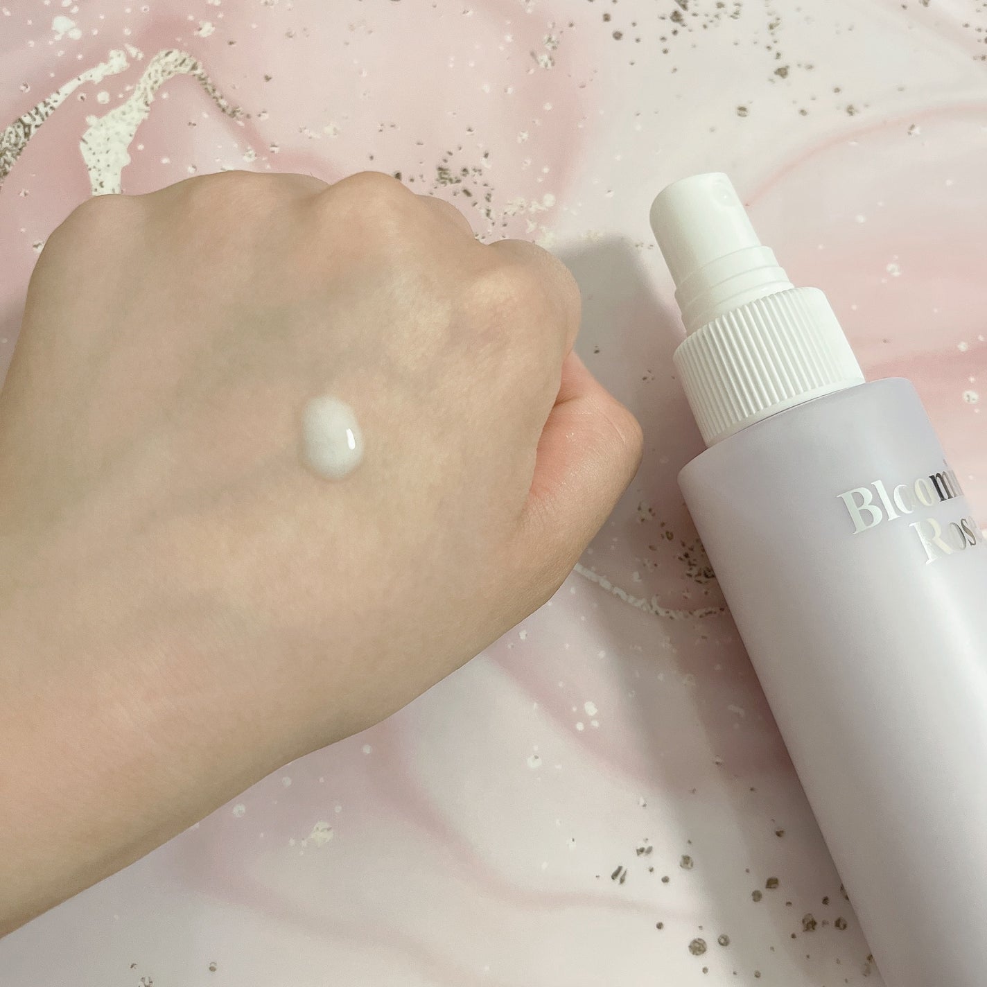 パフュームヘアパックインミスト Pink Breeze/Daleaf/アウトバストリートメントを使ったクチコミ(4枚目)