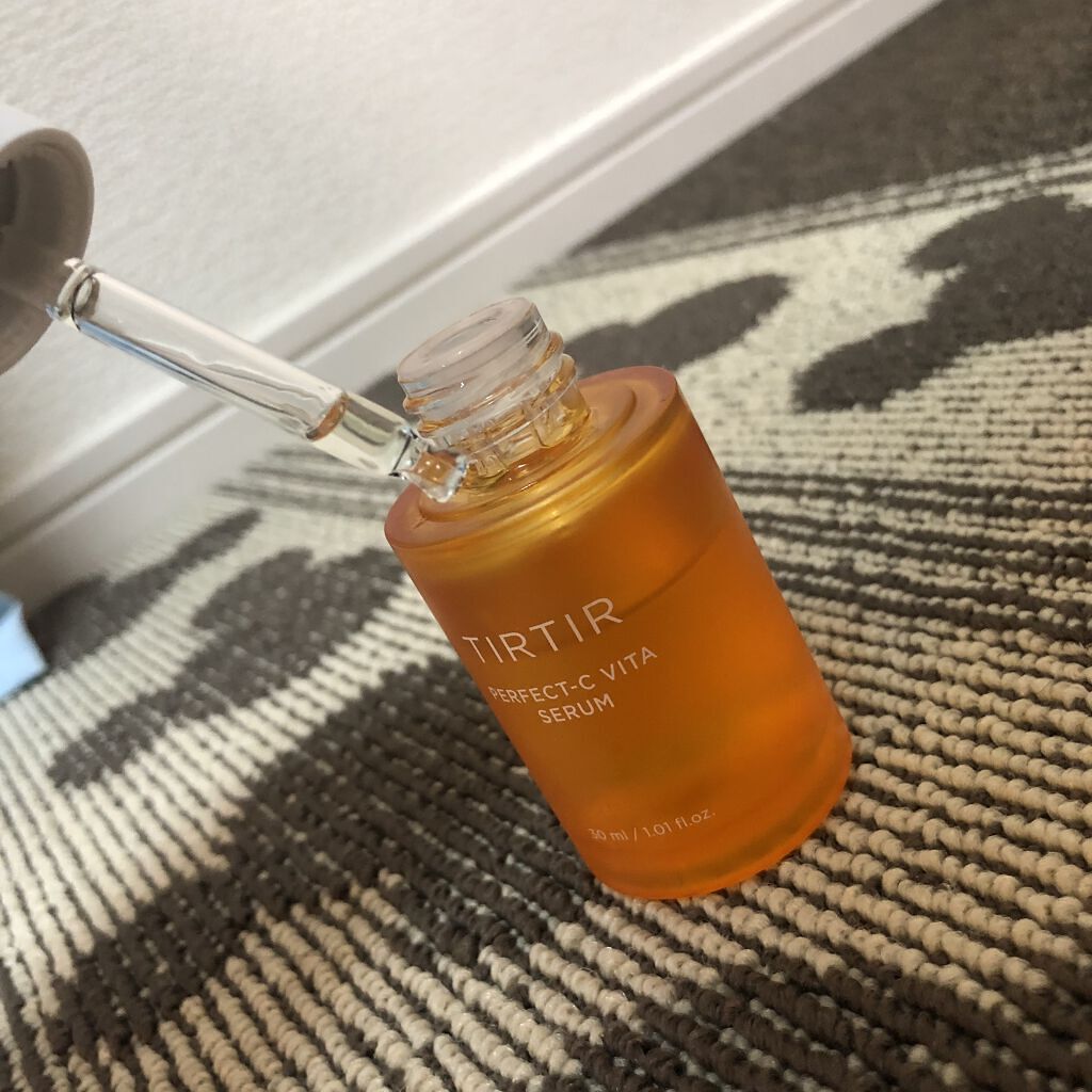 パーフェクトCビタセラム/TIRTIR(ティルティル)/美容液を使ったクチコミ（2枚目）