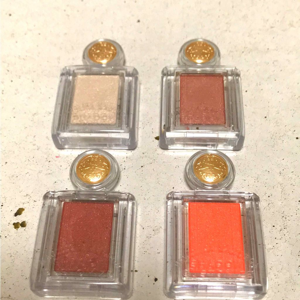 シャドーカスタマイズ/MAJOLICA MAJORCA/単色アイシャドウを使ったクチコミ（1枚目）