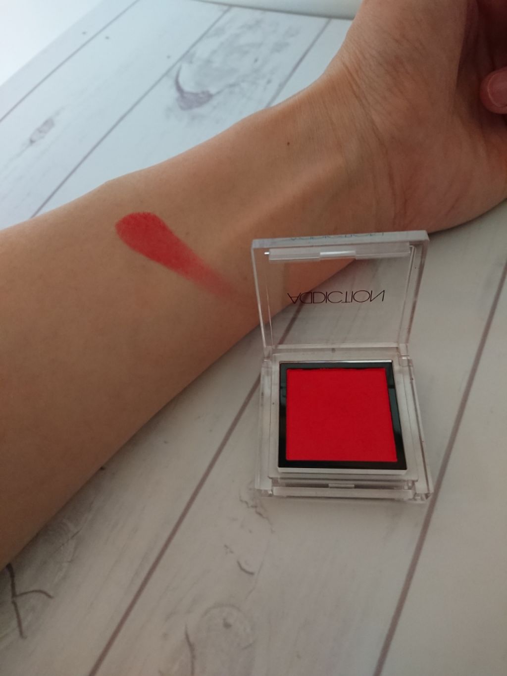 アディクション ザ アイシャドウ/ADDICTION/単色アイシャドウを使ったクチコミ(3枚目)