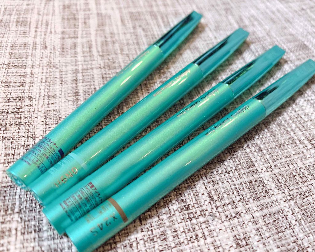 「密着アイライナー」クリームペンシル/デジャヴュ/ペンシルアイライナーを使ったクチコミ(2枚目)