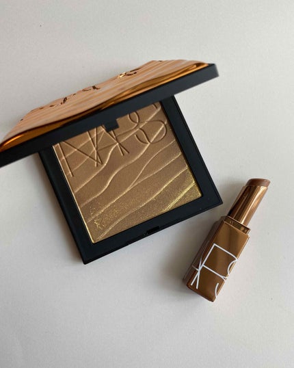 パラダイスファウンド ブロンズパウダー/NARS/パウダーチークを使ったクチコミ(1枚目)