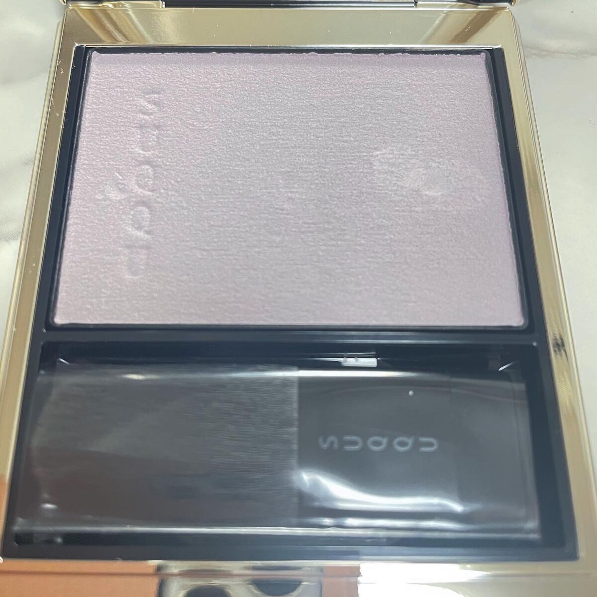 メルティング パウダー ブラッシュ/SUQQU/パウダーチークを使ったクチコミ（2枚目）