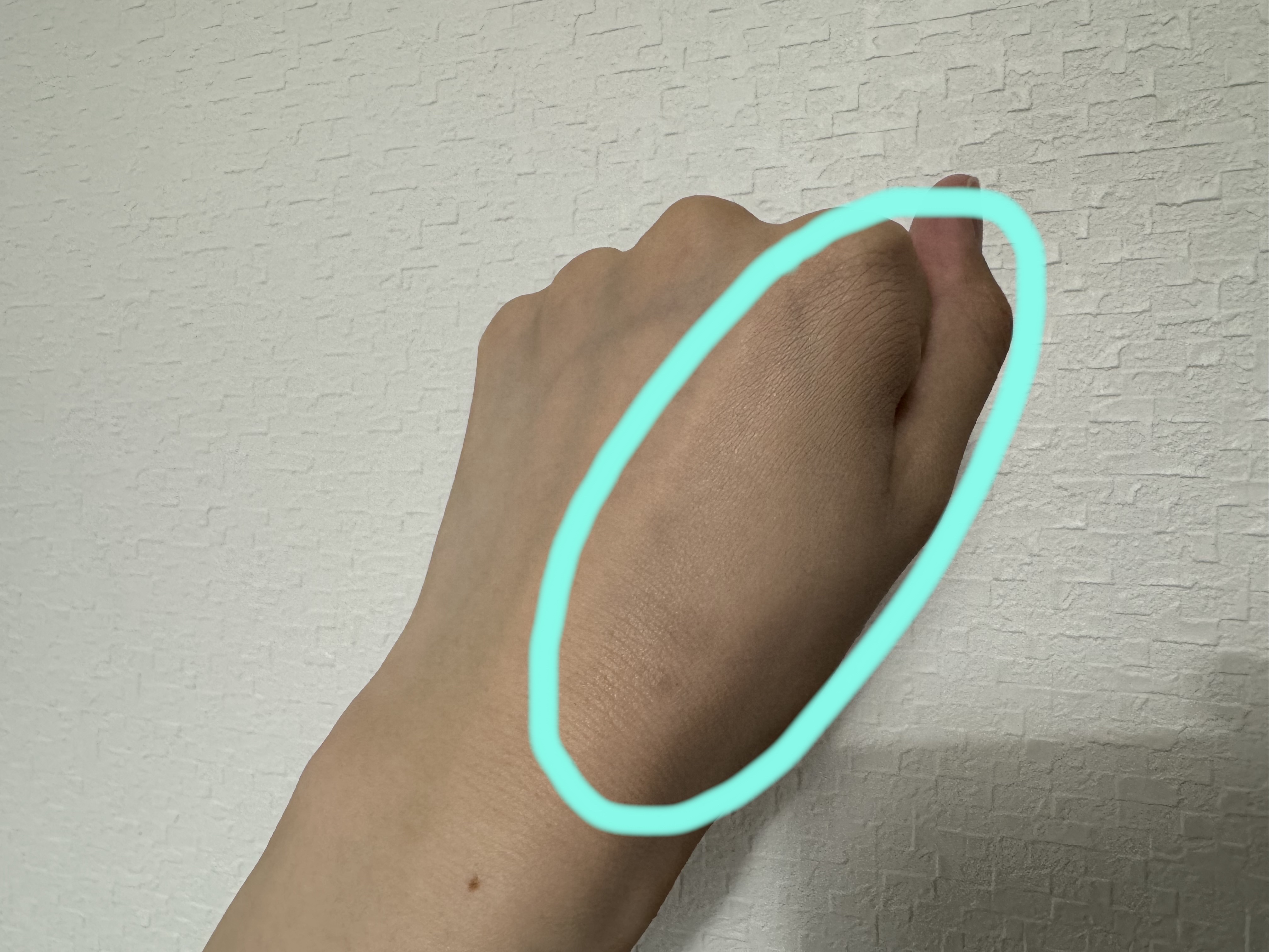 シピシピ フィットスキンクッション 01 ライトベージュ/CipiCipi/クッションファンデーションを使ったクチコミ（3枚目）