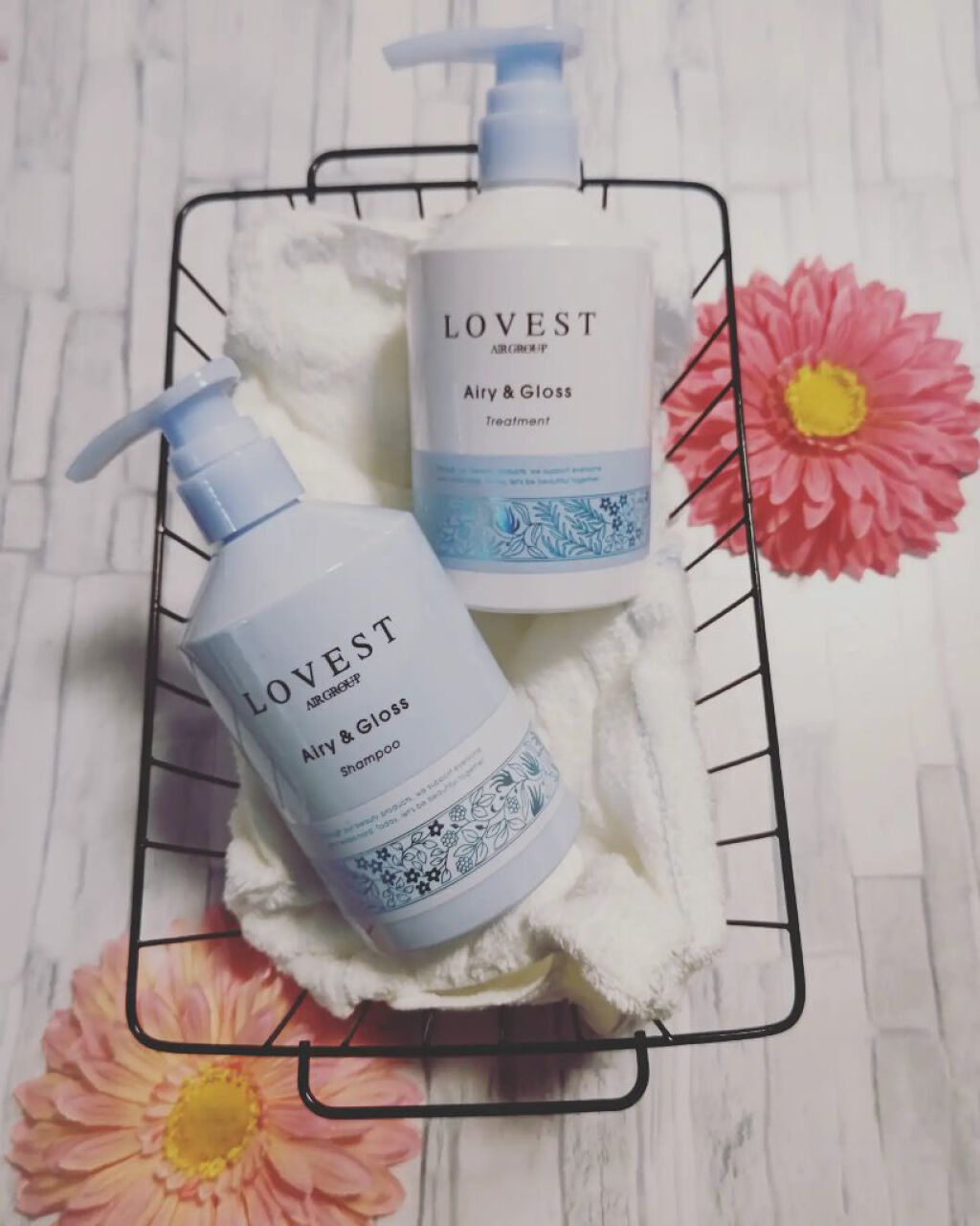 エアリーアンドグロス シャンプー／トリートメント  トリートメント/LOVEST by air Salon Quality Hair Care/市販シャンプーを使ったクチコミ（1枚目）