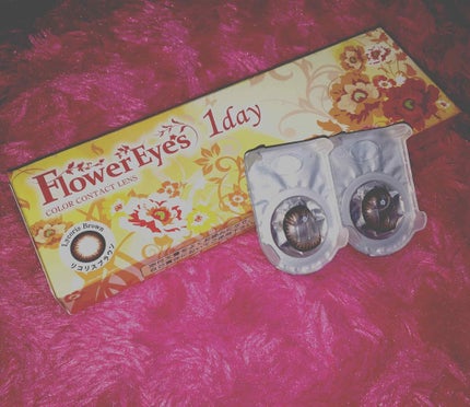 フラワーアイズ ワンデー/株式会社ビューフロンティア/ワンデー(1DAY)カラコンを使ったクチコミ(1枚目)