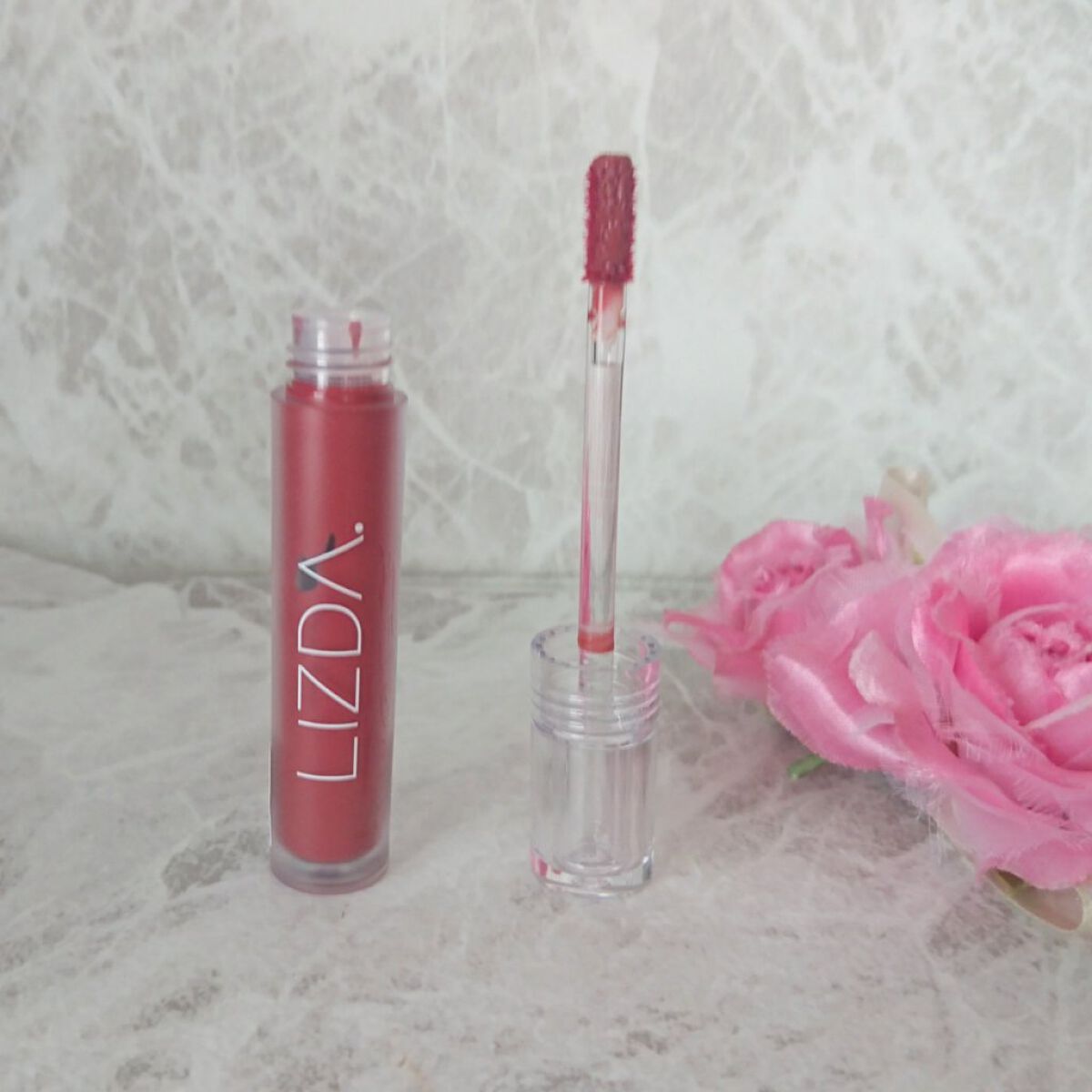 グロウフィットウォーターティント 03 ブリックコーラル/LIZDA/リップティントを使ったクチコミ（2枚目）