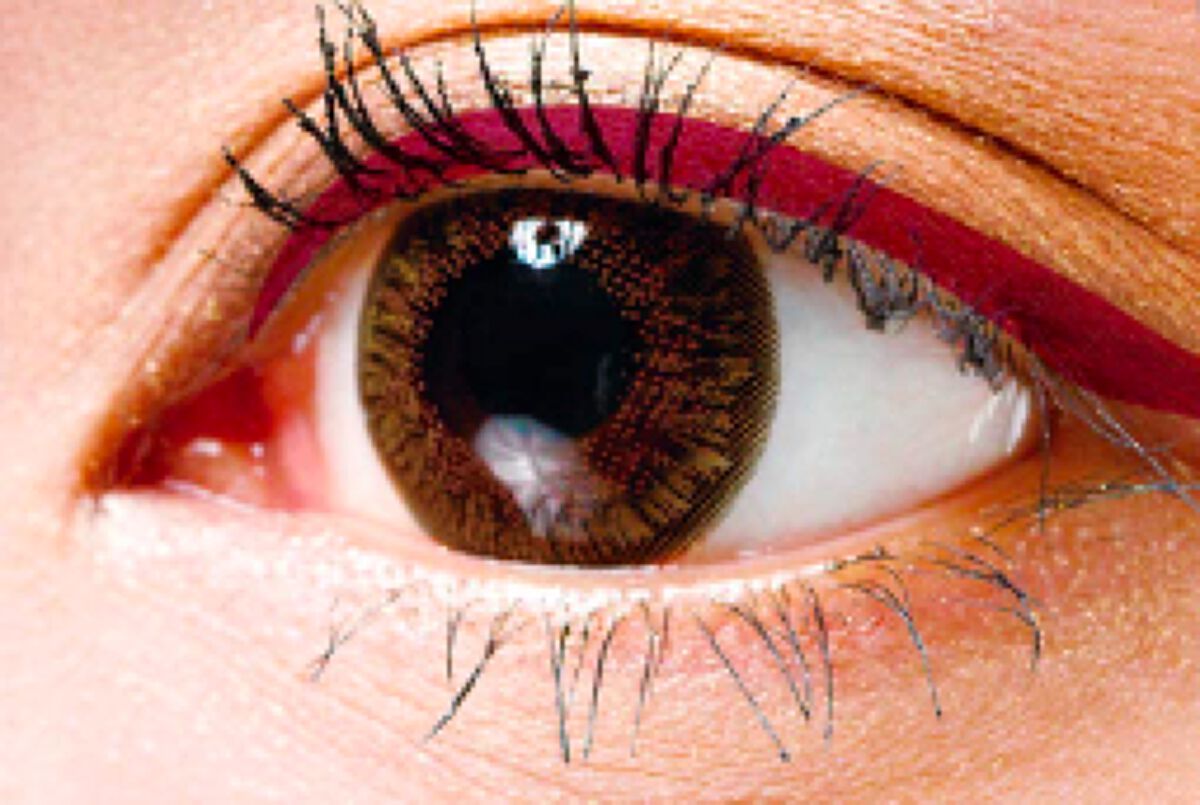 エグザジェレート ラスティングリキッドアイライナー WP 105