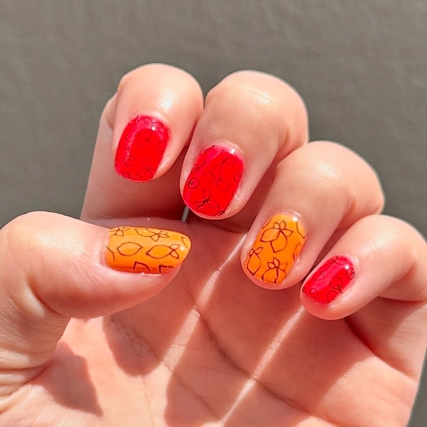 AT濃密グラマラスネイルエナメル/Art Collection/マニキュアを使ったクチコミ(4枚目)