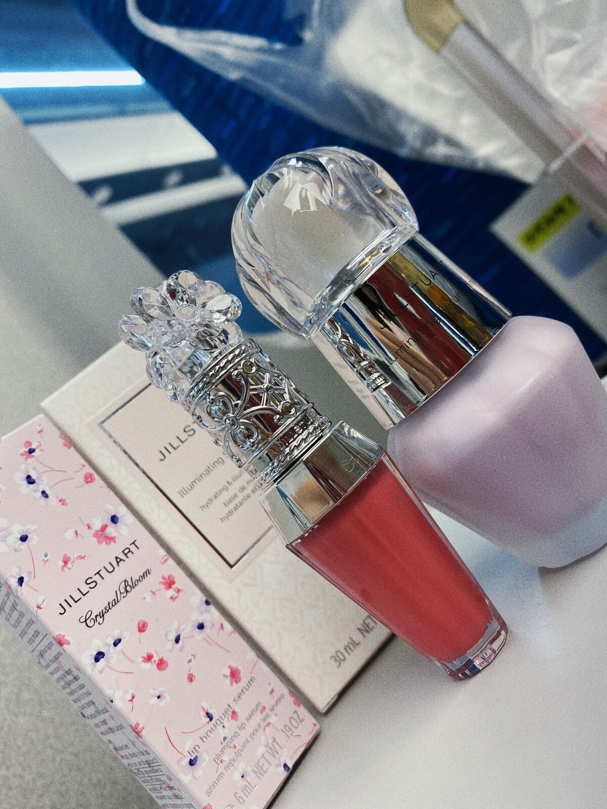 ジルスチュアート　イルミネイティング セラムプライマー/JILL STUART/化粧下地を使ったクチコミ（1枚目）