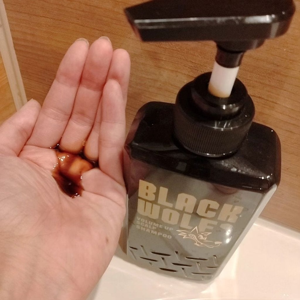 ブラックウルフ ボリュームアップスカルプシャンプー/大正製薬/市販シャンプーを使ったクチコミ(2枚目)