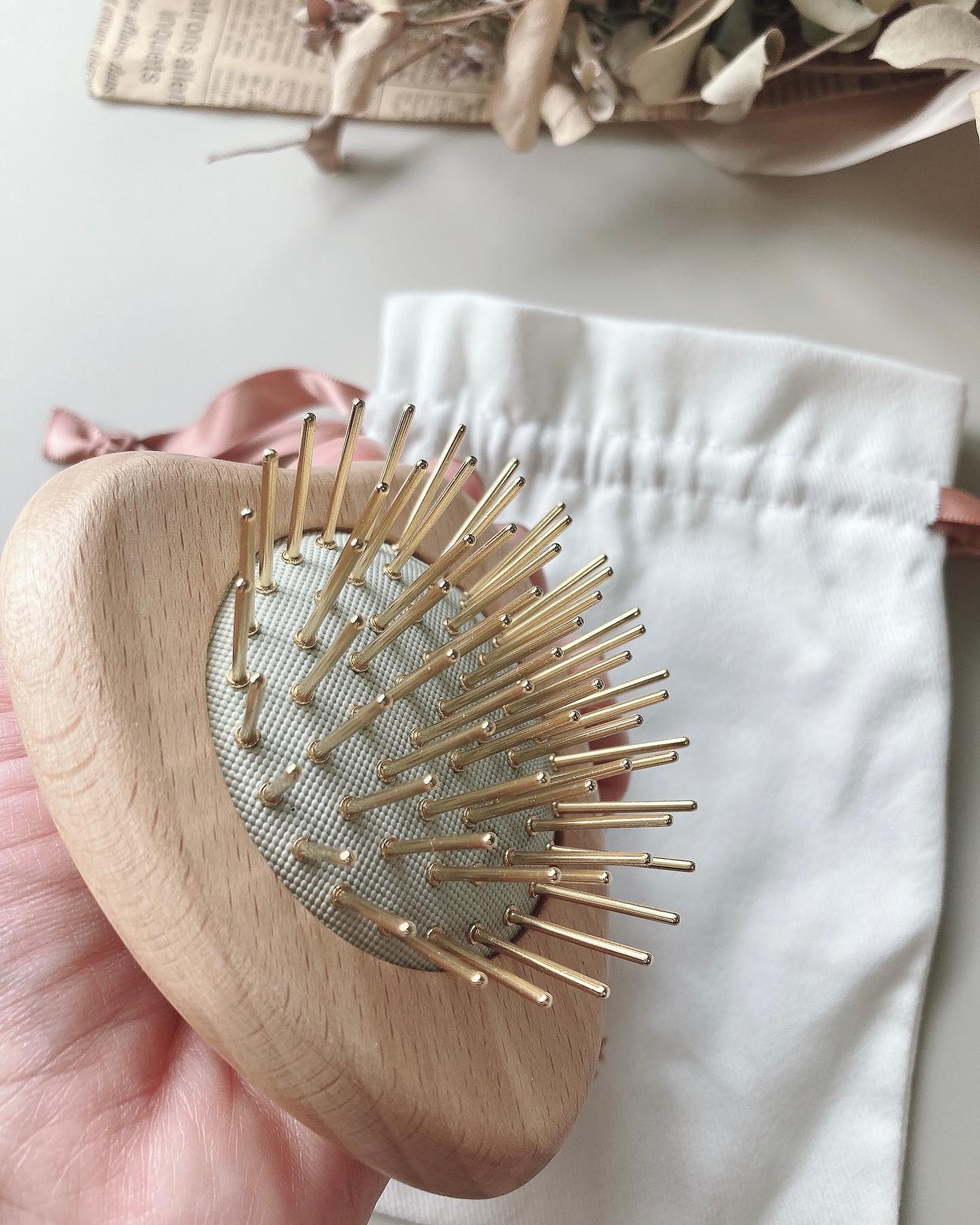 プレミアム FOX カッサ ウッド ミニハート ヘアブラシ/SNOW FOX SKINCARE/ヘアブラシを使ったクチコミ（2枚目）