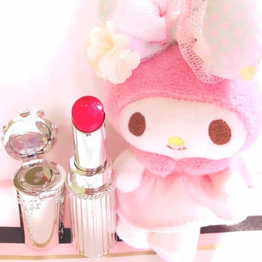 ピンク＆ラメ大好き芸人のわたしがLipsで
#JILLSTUART の #リップブロッサム 50番が
めちゃくちゃ可愛いという投稿を見て即購入を決めました( •̀ᄇ• ́)ﻭ✧

ほんとに購入してまちが