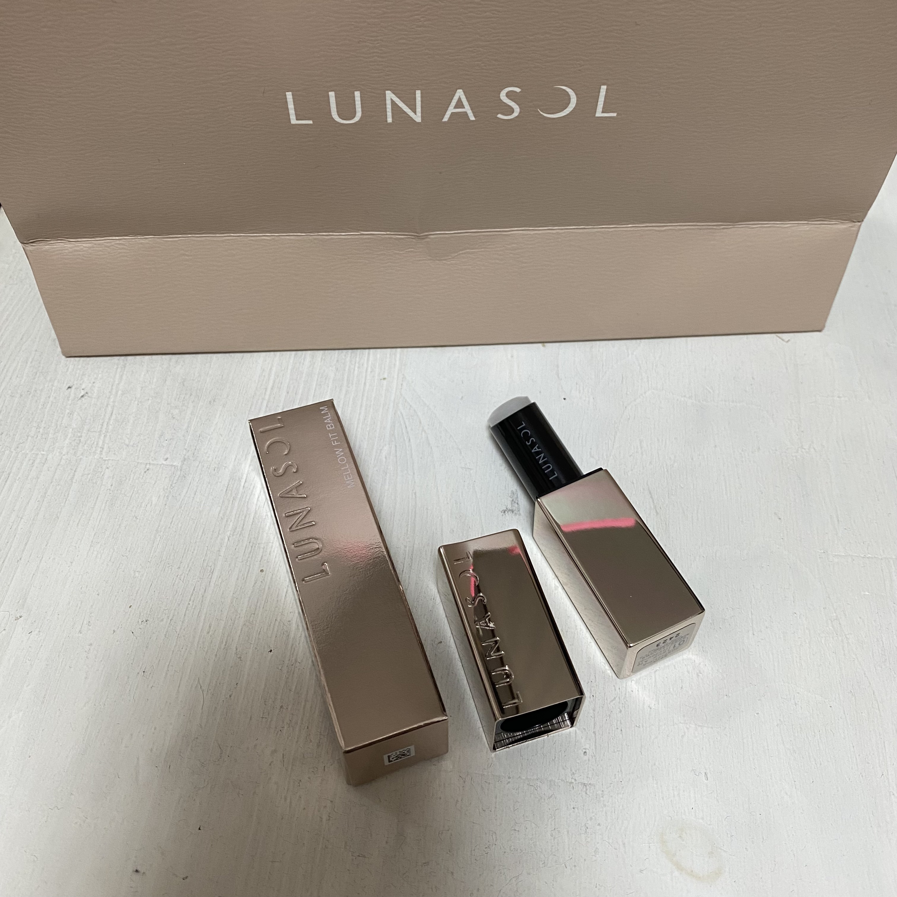 メロウフィットバーム　/LUNASOL/リップバームを使ったクチコミ（1枚目）