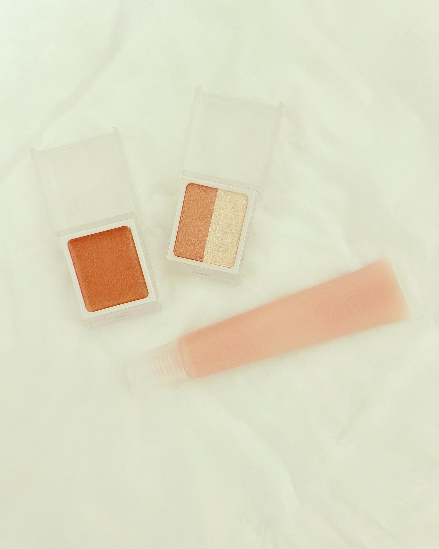 Moou 무우❤︎コスメ収集家 on LIPS 「初めて無印コスメを買ってみました!クリームタイプとパウダータイ..」(1枚目)