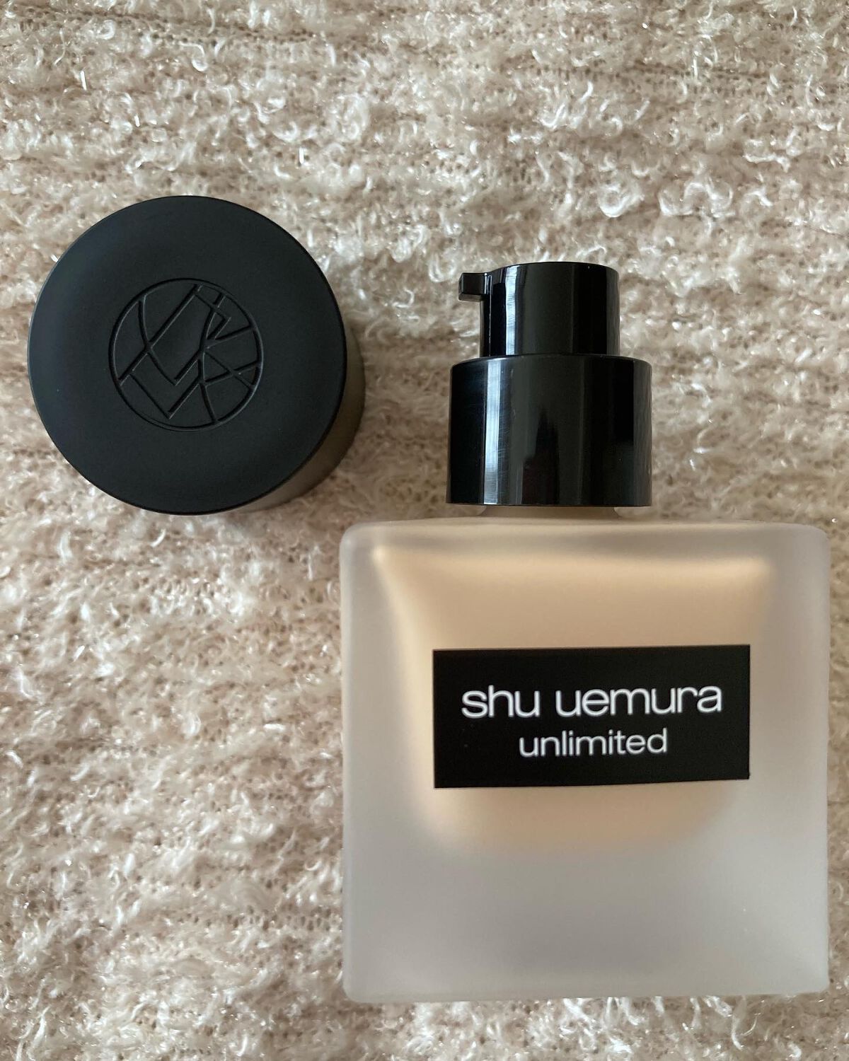 （旧）アンリミテッド ラスティング フルイド 564（標準色）/shu uemura/リキッドファンデーションを使ったクチコミ（2枚目）