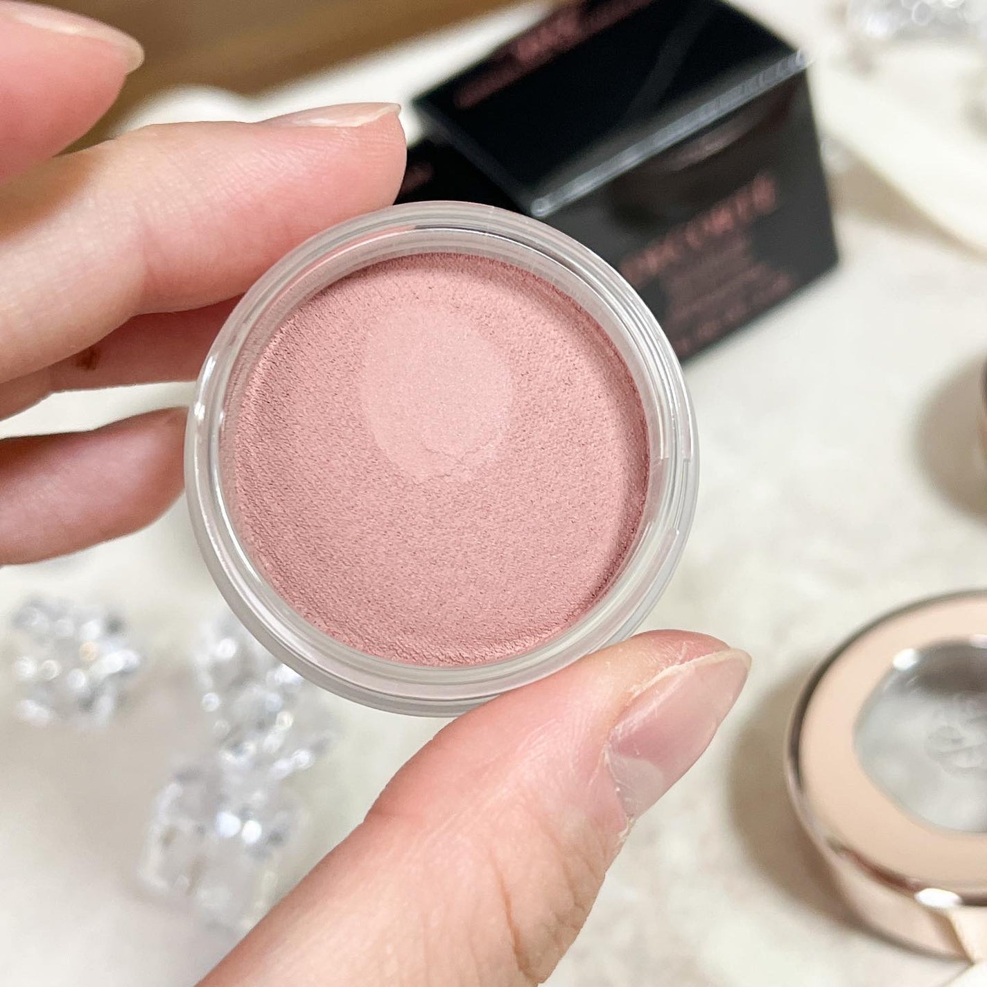 アイグロウジェム スキンシャドウ/DECORTÉ/ジェル・クリームアイシャドウを使ったクチコミ(4枚目)