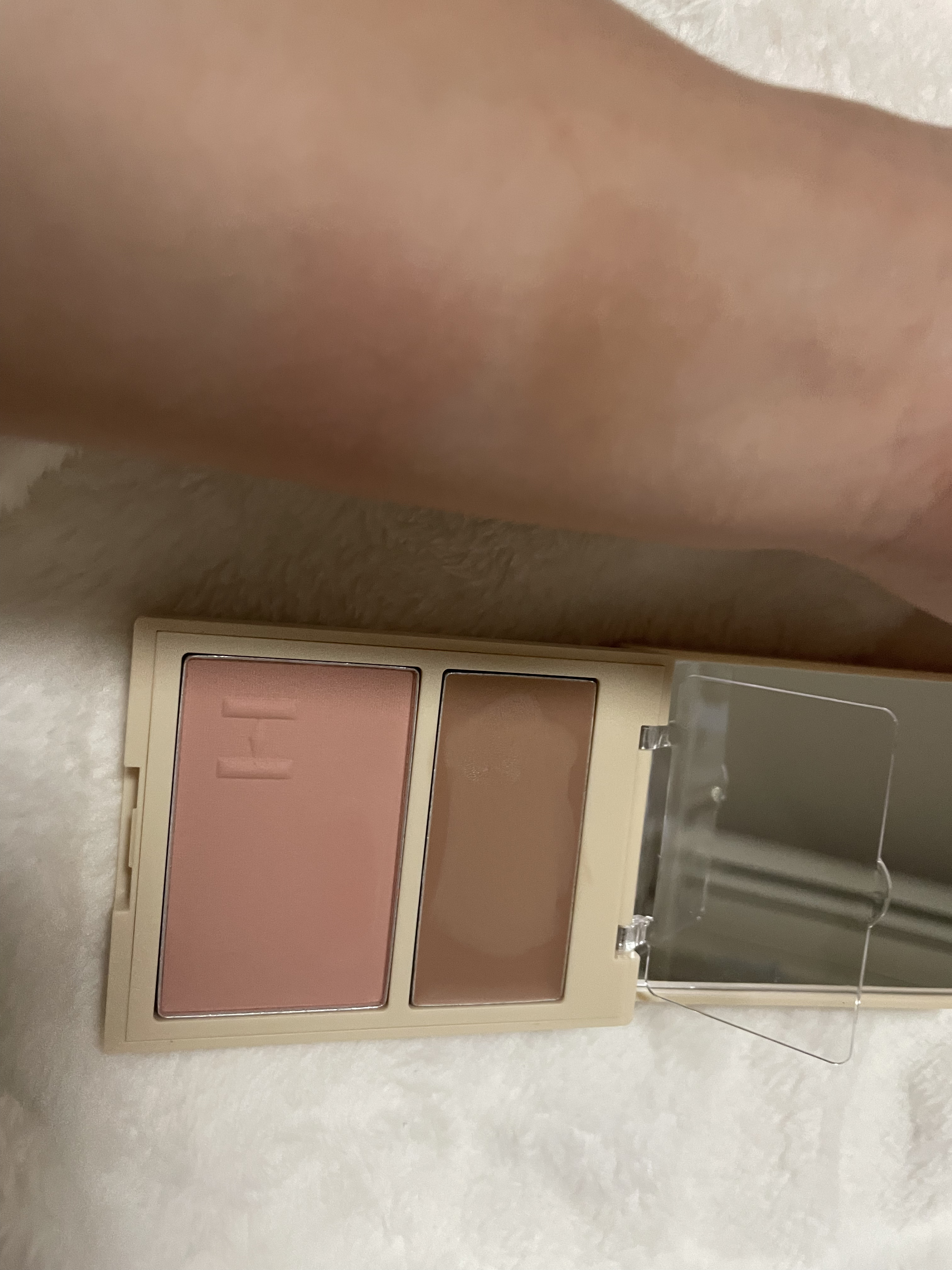 トゥルーディメンションレイヤリングチーク L001 アリュール・インザ・エアー/hince/パウダーチークを使ったクチコミ（3枚目）