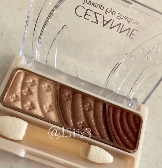 トーンアップアイシャドウ/CEZANNE/アイシャドウパレットを使ったクチコミ(2枚目)