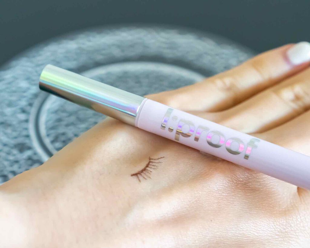 ウルトラスムースアイライナー/アイプルーフ/リキッドアイライナーを使ったクチコミ（2枚目）