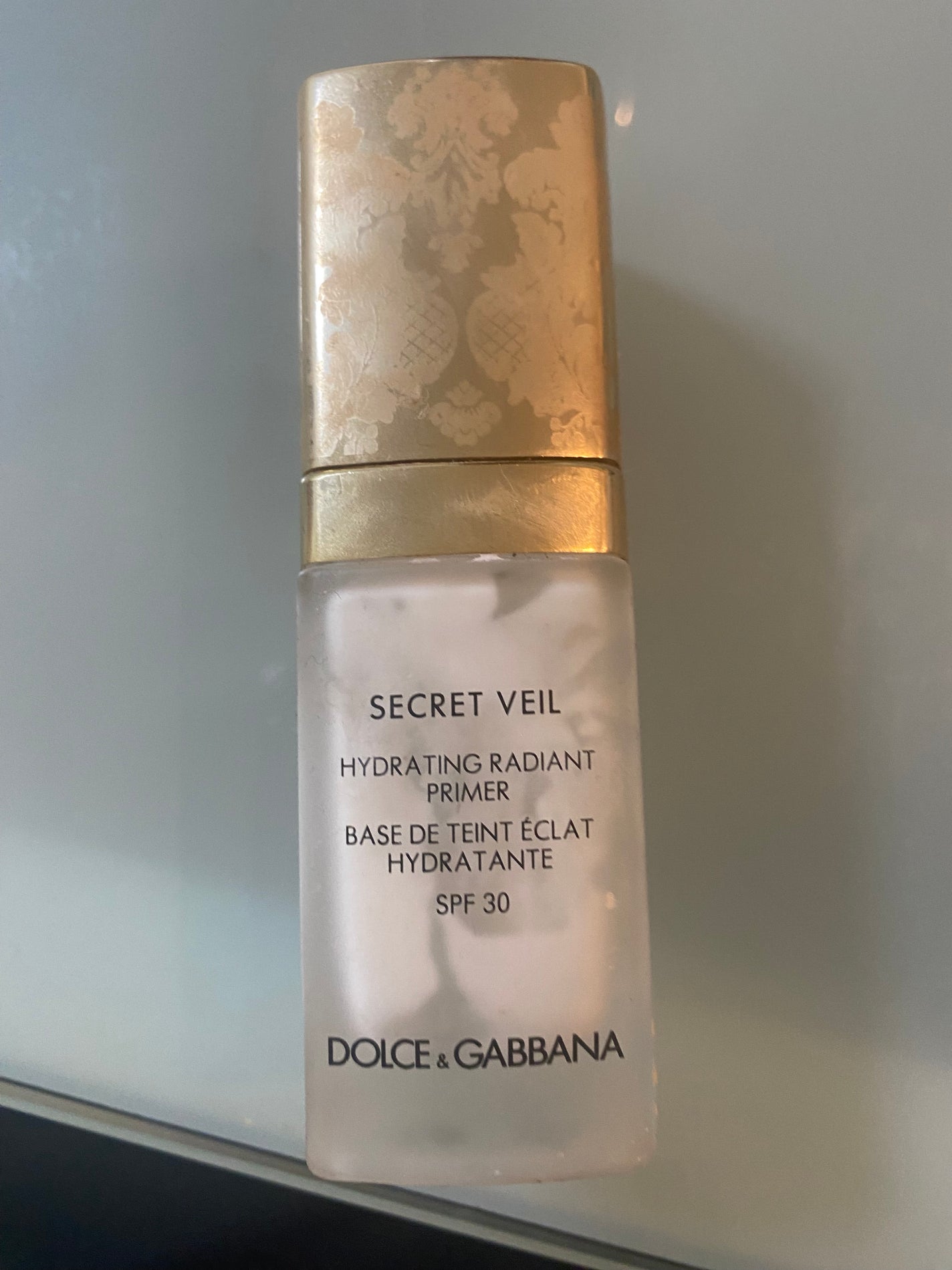 シークレットヴェール ハイドレーティング ラディアントプライマー/DOLCE&GABBANA BEAUTY/化粧下地を使ったクチコミ(1枚目)