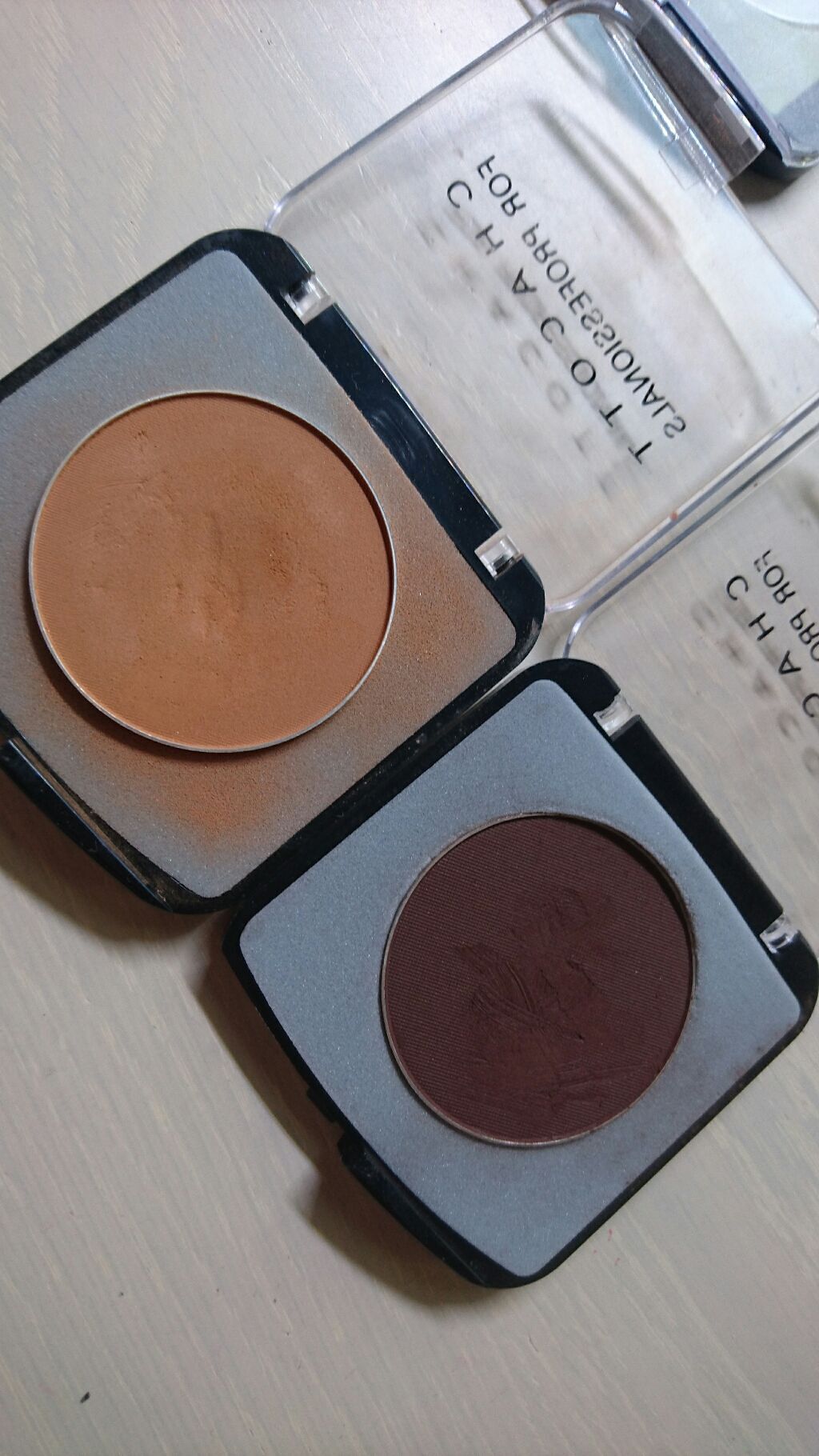 メイクアップカラーバリエーション 605/チョコレートブラウン/チャコット・コスメティクス/単色アイシャドウを使ったクチコミ（3枚目）