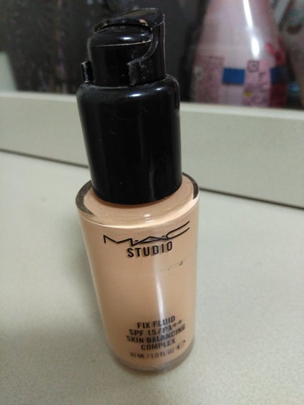 スタジオフィックス フルイッド SPF 15/M・A・C/リキッドファンデーションを使ったクチコミ(1枚目)