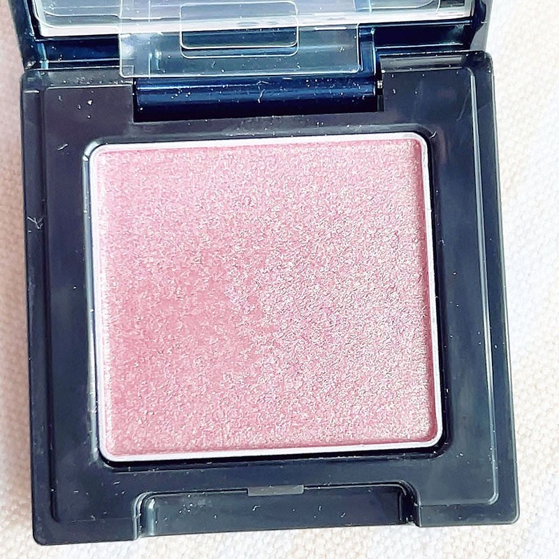 ラズル アイカラー 41 Dance around/エレガンス ラズル /単色アイシャドウを使ったクチコミ（2枚目）