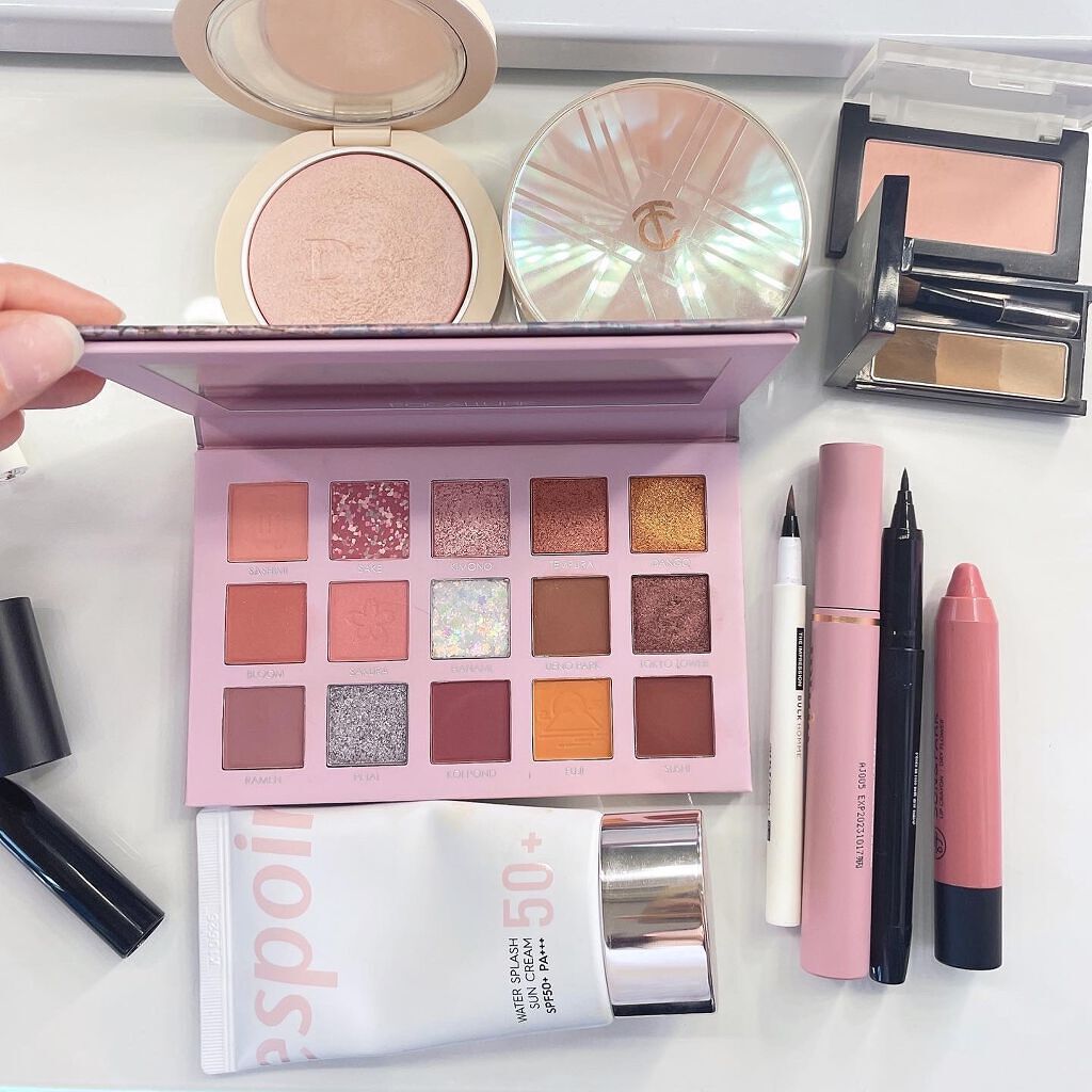 ケイト デザイニングアイブロウ3D/KATE/パウダーアイブロウを使ったクチコミ(2枚目)